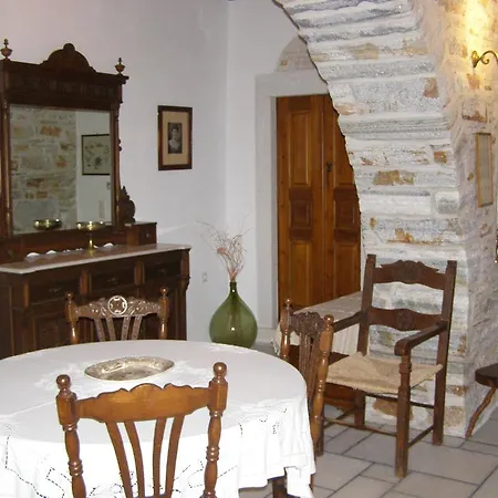 Zeus House Naxos Hébergement de vacances