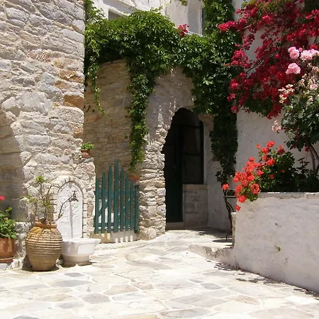 Zeus House Naxos Hébergement de vacances *