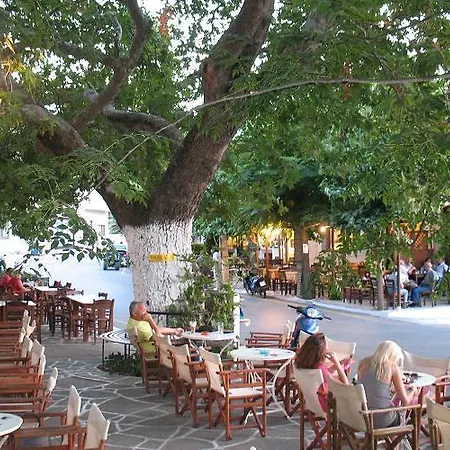 Zeus House Naxos Φιλώτι